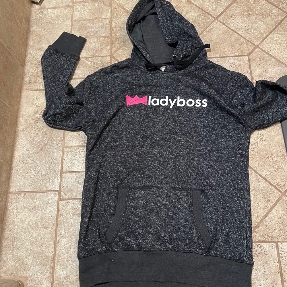 Sparkly Lady Boss sweatshirt!! Super cute💗